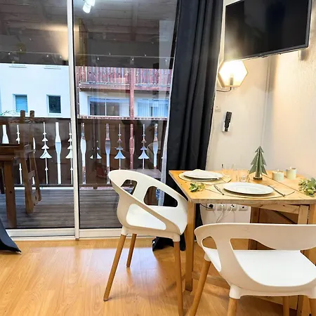 & Randonnees Au Blancflocon - Ax Village شقة *